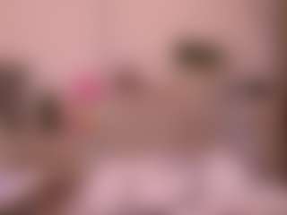 Live cam show with Dia - Fingers on Taboo Cams XXX