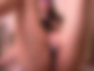 Live cam show with Dia - Small Tits on https://playwithruby.com