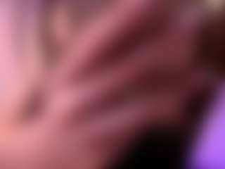 Dia's Live Sex Cam Show