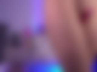Live cam show with Dia - Dirty on Strip Flash - Live Sex Shows