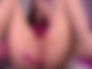 Dia's Live Sex Cam Show