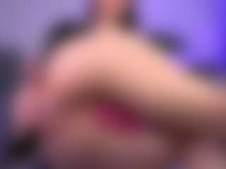 Dia's Live Sex Cam Show