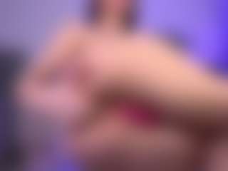 Dia's Live Sex Cam Show