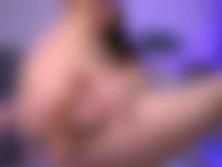 Dia's Live Sex Cam Show
