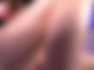 Dia's Live Sex Cam Show