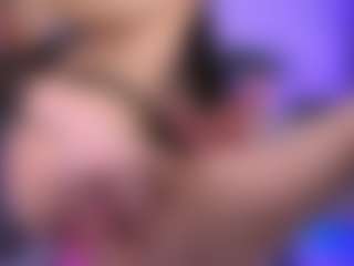Dia's Live Sex Cam Show