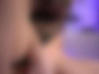Dia's Live Sex Cam Show