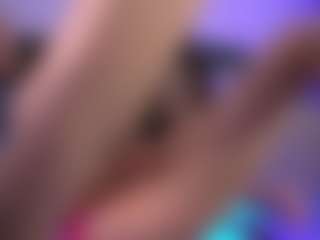 Dia's Live Sex Cam Show