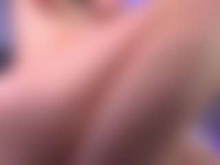 Dia's Live Sex Cam Show