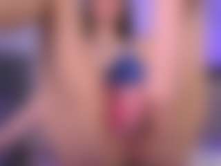 Dia's Live Sex Cam Show