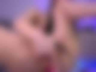 Live cam show with Dia - Anal Brown Hair on x69.live