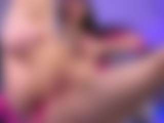 Dia's Live Sex Cam Show