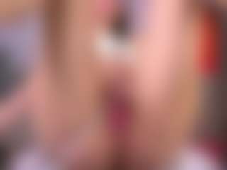 Dia's Live Sex Cam Show