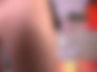 Live cam show with Dia - Natural on Camsoda