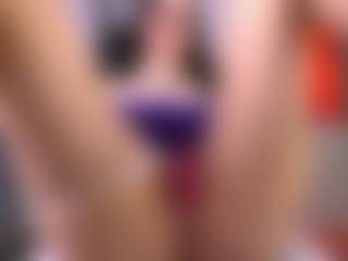 Dia's Live Sex Cam Show