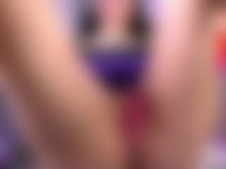 Live cam show with Dia - Anal Toys on Camsoda