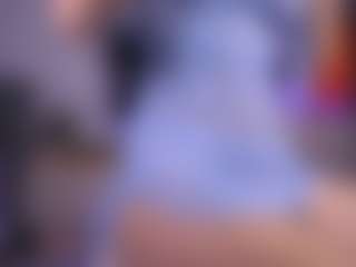 Live cam show with Dia - Brown Hair Teen (18+) on Milfs Live