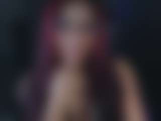 Live cam show with TilaTequilas - Public on CamClone