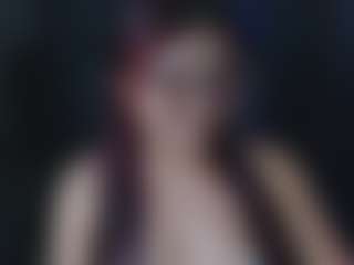Live cam show with TilaTequilas - Dildo on Milf Play