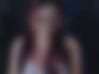 Live cam show with TilaTequilas - Smoking on 1on1-livenow