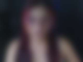 Live cam show with TilaTequilas - Smoking on dropp.cam