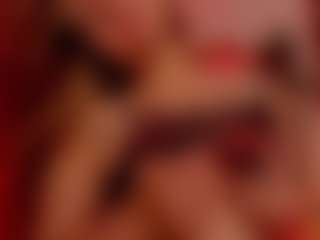 Merida-Red's Live Sex Cam Show