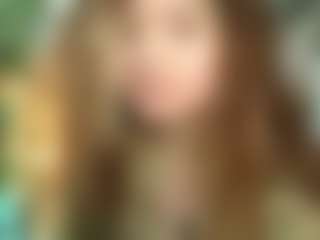 Merida-Red's Live Sex Cam Show