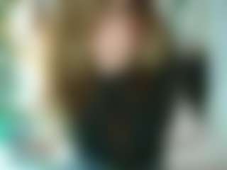 Merida-Red's Live Sex Cam Show