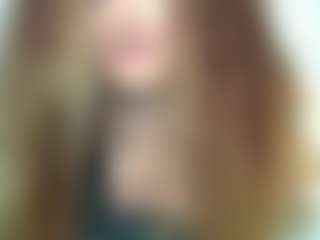 Merida-Red's Live Sex Cam Show