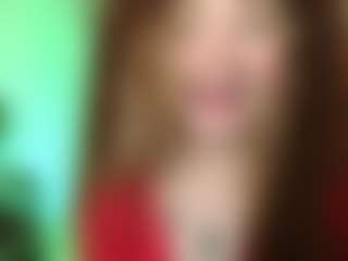 Merida-Red's Live Sex Cam Show