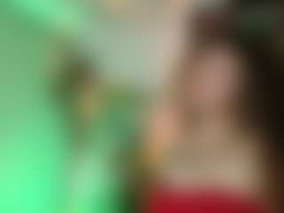Merida-Red's Live Sex Cam Show