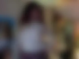Merida-Red's Live Sex Cam Show