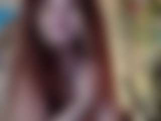 Merida-Red's Live Sex Cam Show