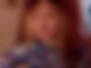 Live cam show with Merida-Red - Curvy Toys on Uber Horny