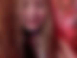 Merida-Red's Live Sex Cam Show