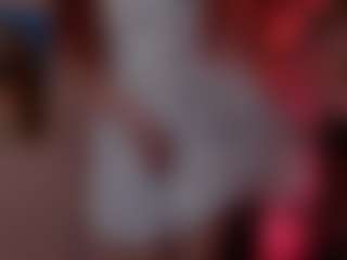 Merida-Red's Live Sex Cam Show