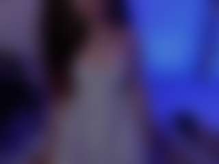 Merida-Red's Live Sex Cam Show