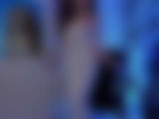 Live cam show with Merida-Red - Bedroom Red Hair on xxxlivecams.org