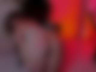 Merida-Red's Live Sex Cam Show