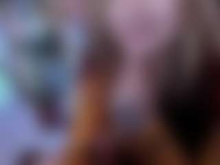 Merida-Red's Live Sex Cam Show