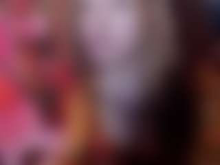 Merida-Red's Live Sex Cam Show