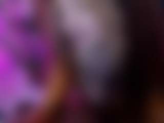 Merida-Red's Live Sex Cam Show