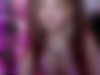 Merida-Red's Live Sex Cam Show