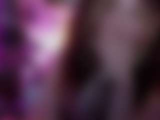 Merida-Red's Live Sex Cam Show