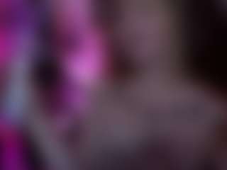 Merida-Red's Live Sex Cam Show