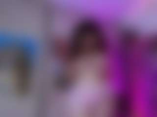 Merida-Red's Live Sex Cam Show