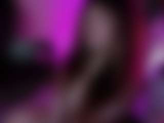 Merida-Red's Live Sex Cam Show