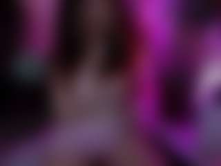 Merida-Red's Live Sex Cam Show