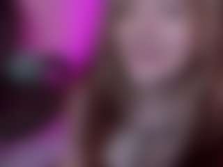 Merida-Red's Live Sex Cam Show