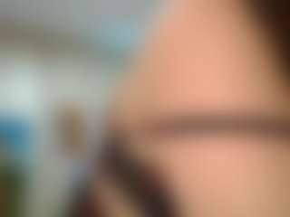 Merida-Red's Live Sex Cam Show